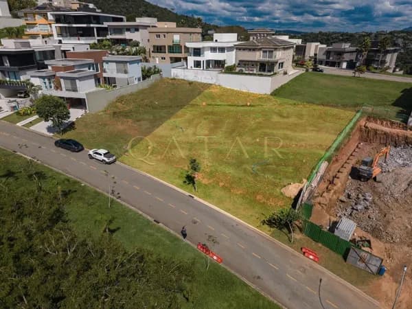 Gênesis 2 - Terreno com 1.093m² à venda e projeto aprovado para construir