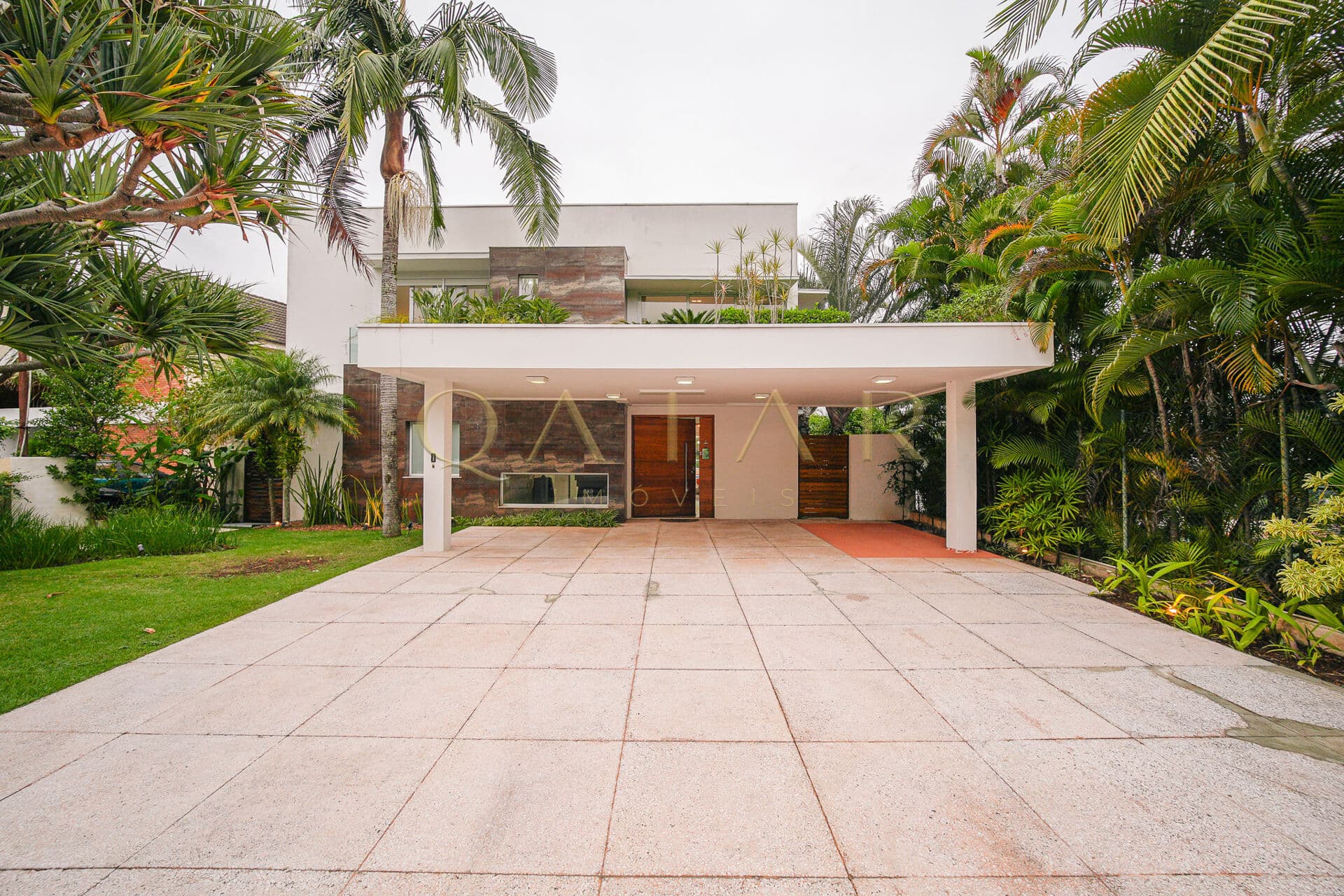 Residencial Alphaville 6 - Casa à venda com 598 m²