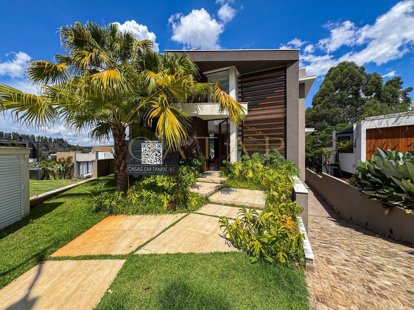 Alphaville Tamboré 11 - Casa nova à venda com 1.010 m² | 4 suítes