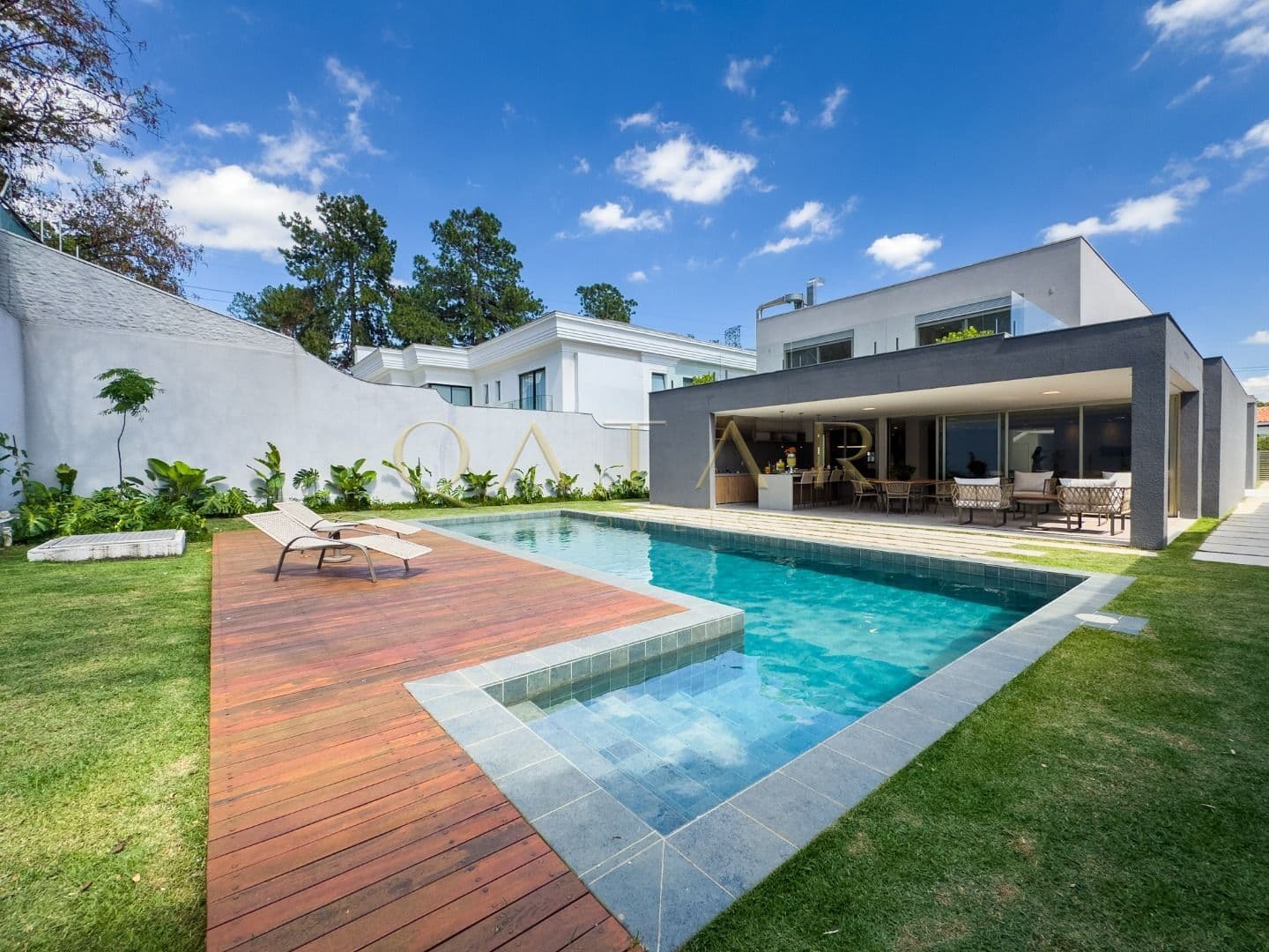 Alphaville 1 - Casa à venda com 727 m² | 5 suítes