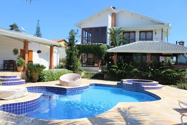 Casa à venda no bairro Esplanada Do Carmo em Jarinu/SP