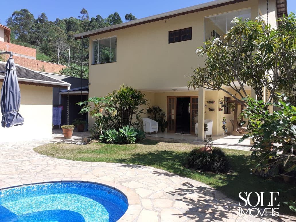 Casa em Condomínio Fechado Reserva Bom Viver com Piscina e Edícula | Jundiaí