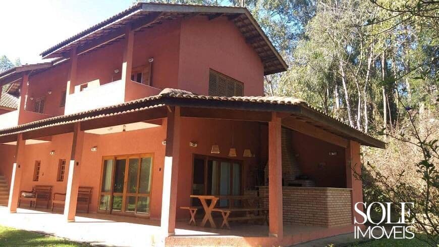 Casa em Condomínio para Locação com 4 Dormitórios, Lareira e Área Gourmet