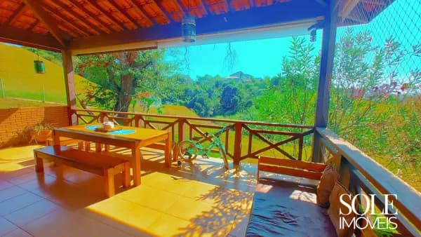 Casa em condomínio à venda no Parque dos Manacás em Jundiaí com 5.000 m² de terreno