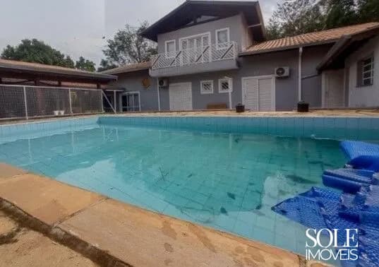 Casa Térrea em Condomínio Fechado com 3 Suítes, Piscina e Energia Solar em Jundiaí