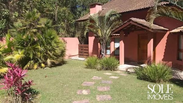 Casa com 304 m² no Capital Ville – 4 Dormitórios, 2 Suítes, Área Gourmet e Vista para a Mata