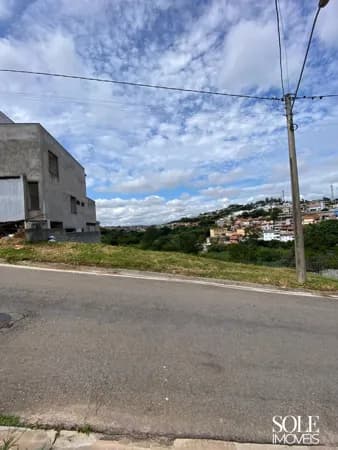 Terreno em condomínio fechado no Terras de Jundiaí – Vale Azul