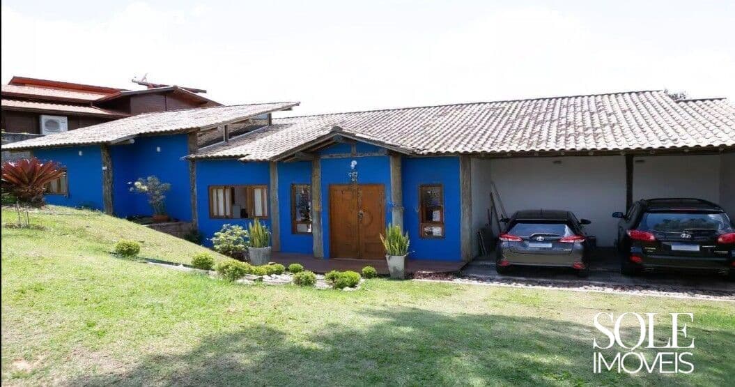 Casa rústica à venda no Condomínio Capital Ville