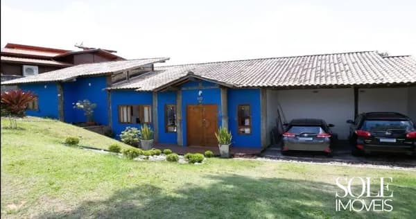 Casa rústica à venda no Condomínio Capital Ville