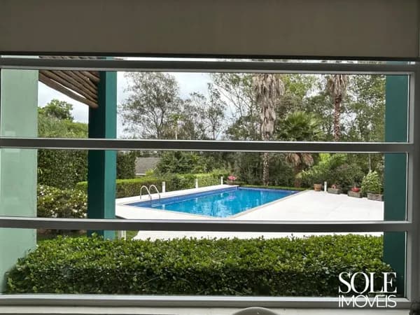 Casa térrea em condomínio no Capital Ville Jundiaí com piscina e espaço gourmet
