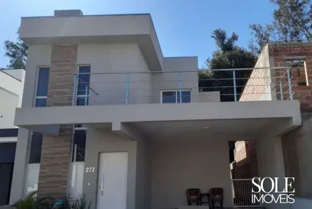 Sobrado Moderno no Villa Verde com 225 m² e Estrutura para Ampliação