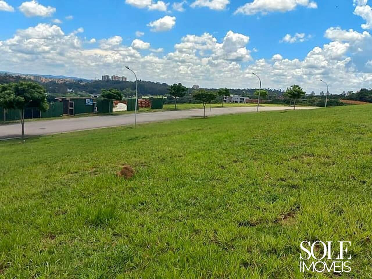 Terreno à venda no Condomínio Alphaville Jundiaí – 455m²