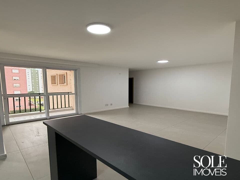 Apartamento no Myriad com Varanda, Ótimo Acabamento e Sol da Manhã em Jundiaí