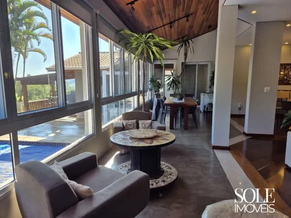 Casa de alto padrão em condomínio fechado, no Serra dos Cristais - com adega climatizada e suíte master tipo spa – Jundiaí