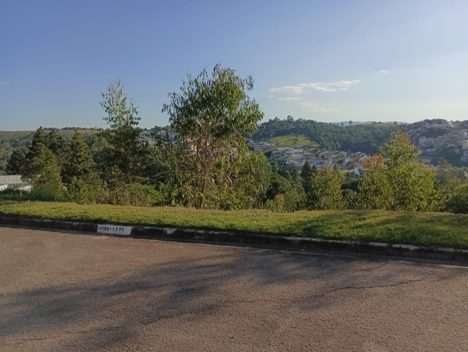Terreno à Venda no Condomínio Laguna – Várzea Paulista/SP