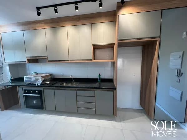 Apartamento com 2 Suítes e Varanda Gourmet – 85m² no Medeiros, Jundiaí/SP