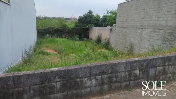 Terreno no Mirante de Jundiaí – 252m² em Rua Tranquila com Leve Declive