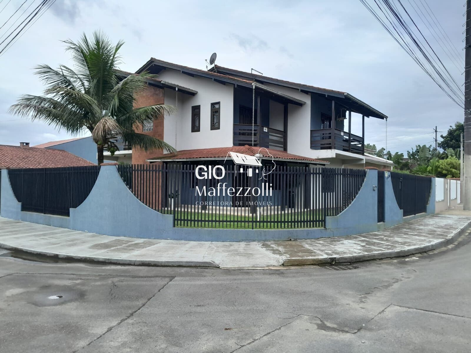 Casa em Jaraguá do Sul, bairro Barra do Rio Cerro