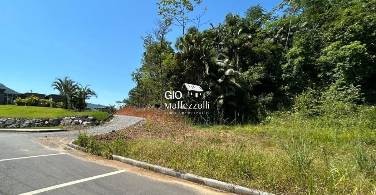 Terreno em Jaraguá do Sul, bairro Rio da Luz.