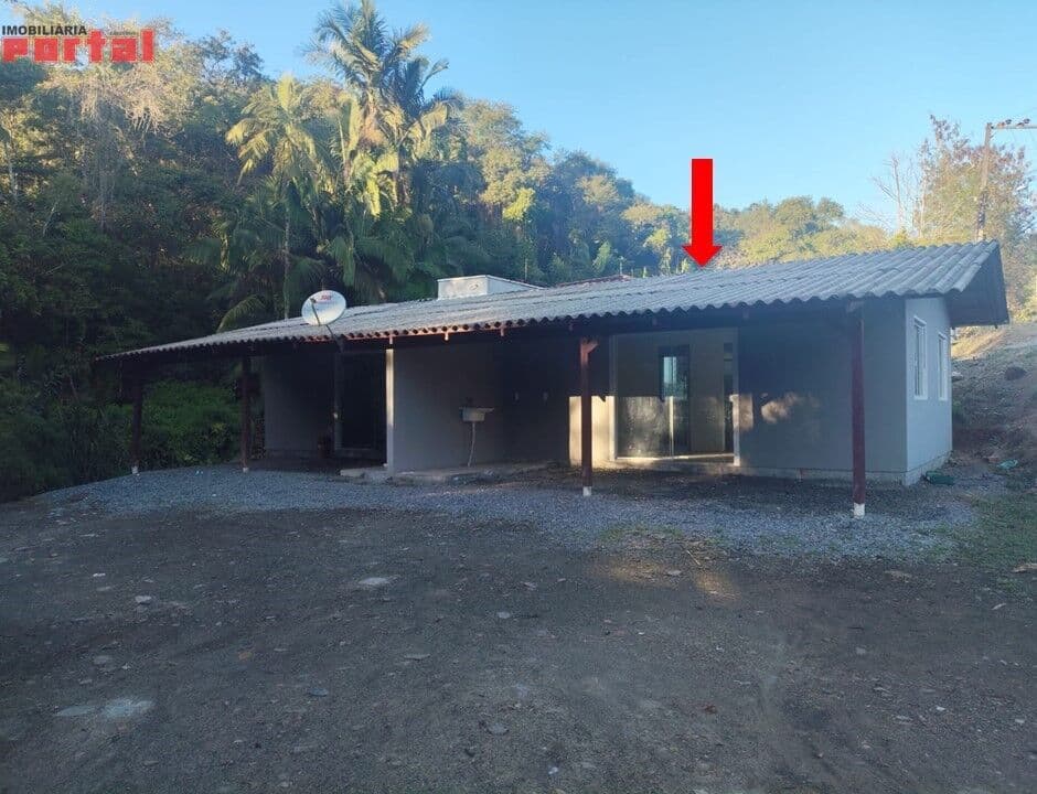 Casa em Massaranduba - Guarani-Mirim