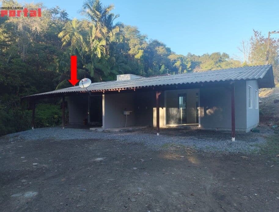 Casa em Massaranduba - Guarani-Mirim