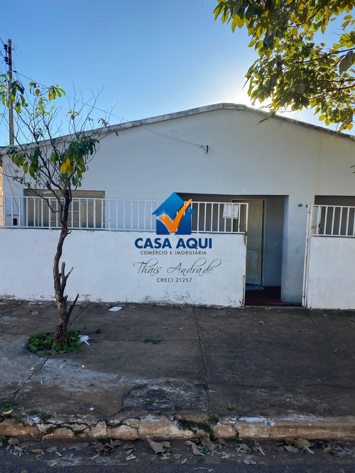 CASA CENTRO JACIARA PODE SER TRANSFORMADO EM COMERCIAL