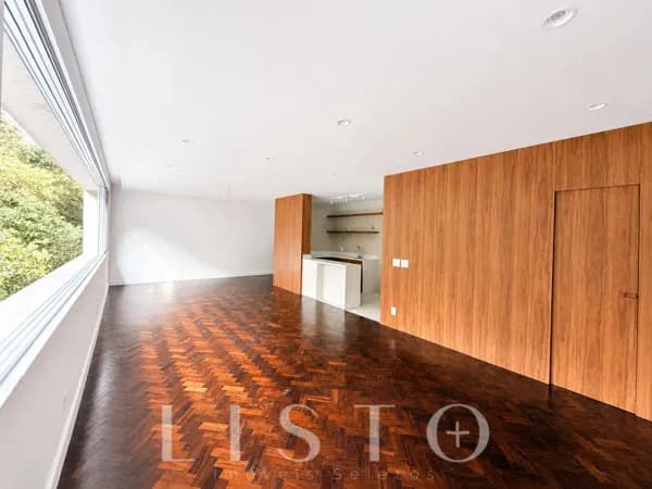 Apartamento Reformado em Ipanema 166m², 3 quartos (1 suíte), cozinha aberta, 1 vaga
