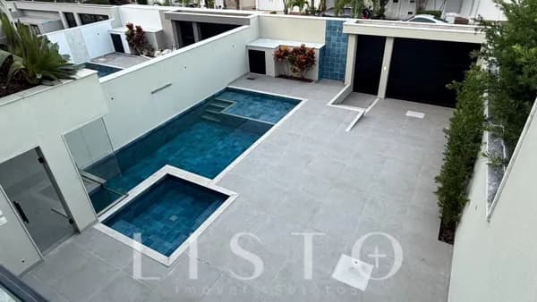 Casa Primeira Locação à Venda no Condomínio Blues Houses Barra da Tijuca com 400m2