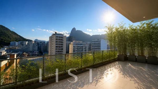 Cobertura Linear com Vista para o Cristo Redentor • 3 Suítes • 3 Vagas • 262m2 + Ampliação • Botafogo