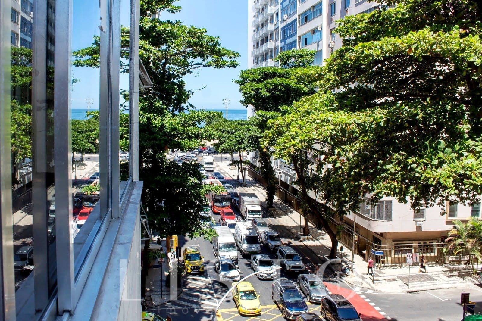 Apartamento Reformado com 3 dormitórios à venda, 165 m² por R$ 1.750.000 - Copacabana - Rio de Janeiro/RJ