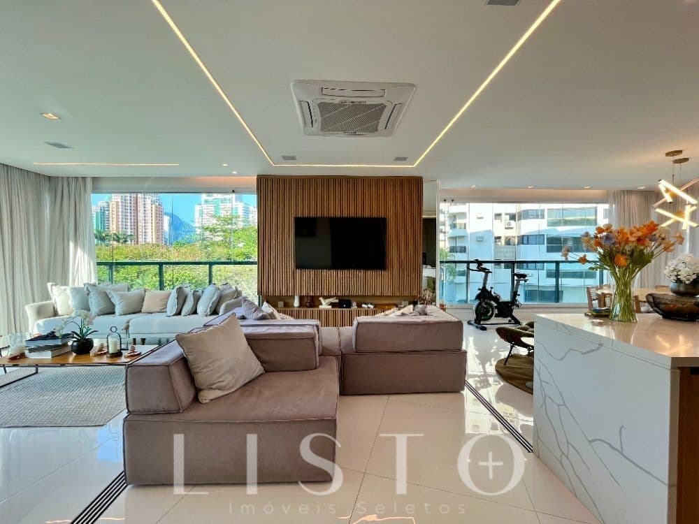 Apartamento Reformado com 4 dormitórios à venda, 147 m² por R$ 3.800.000 - Barra da Tijuca - Rio de Janeiro/RJ