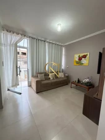 Casa à Venda