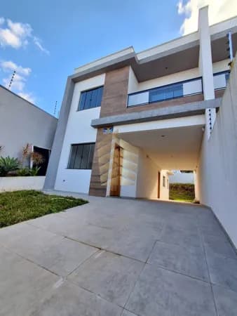 Sobrado no Jardim Carvalho