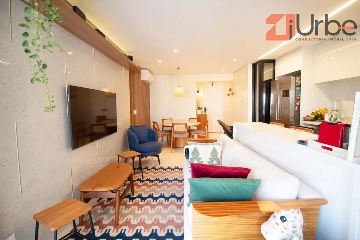 Belo apartamento à venda com 70m², 1 vaga na Vila Madalena próximo ao Metrô