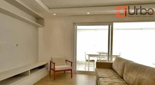 Bonito e aconchegante apartamento à venda com 125m², 4 vagas no Alto da Lapa