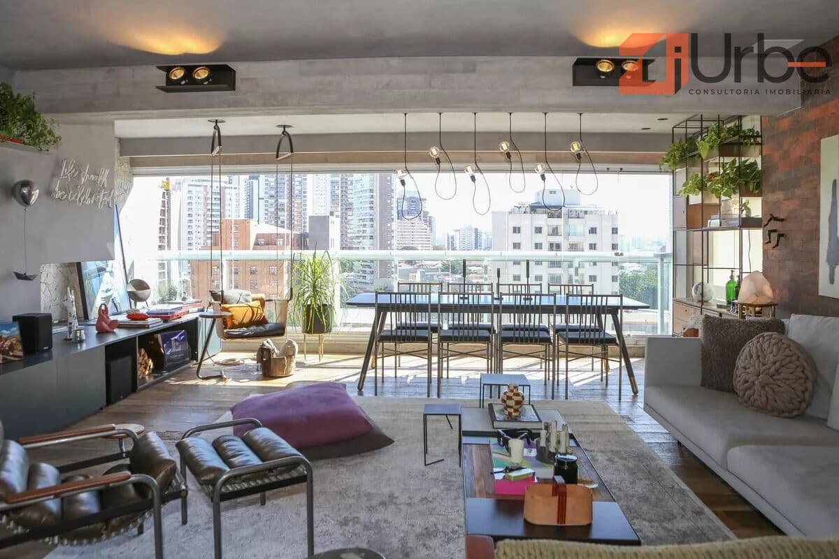Apartamento exclusivo à venda na Pompéia com 123m², 2 suítes, 3 vagas próximo ao Shopping Bourbon
