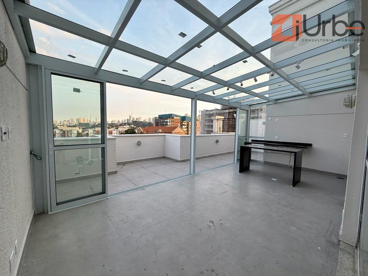 Cobertura Duplex à venda com 122m², 2 vagas no Alto da Lapa