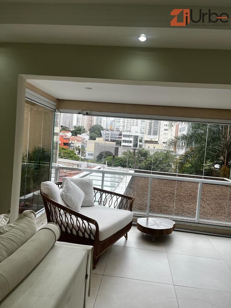 Apartamento à venda em Perdizes com 88m², 2 vagas próximo ao Shopping Bourbon
