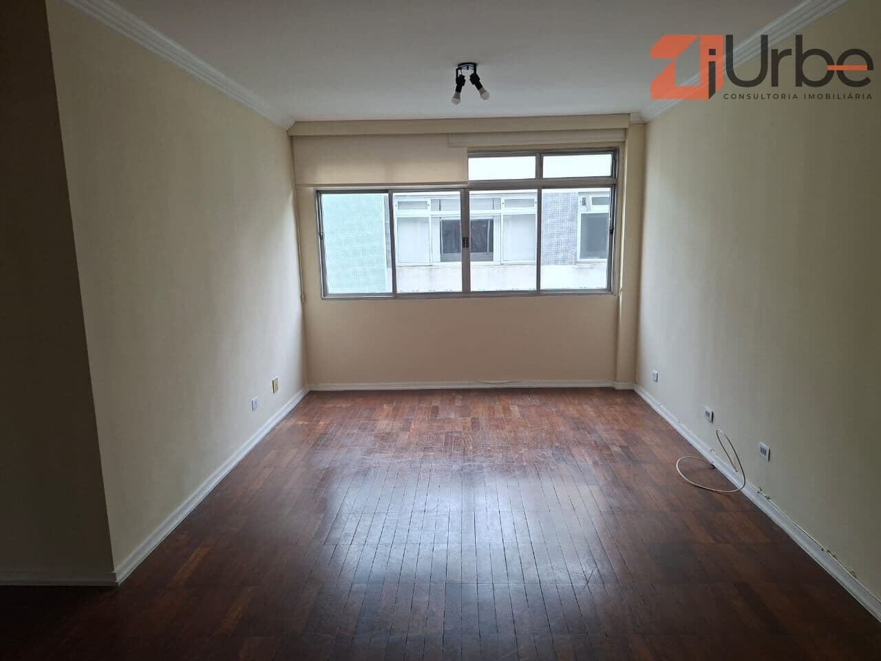 Apartamento à venda com 100m², 1 vaga em Higienópolis próximo ao Metrô