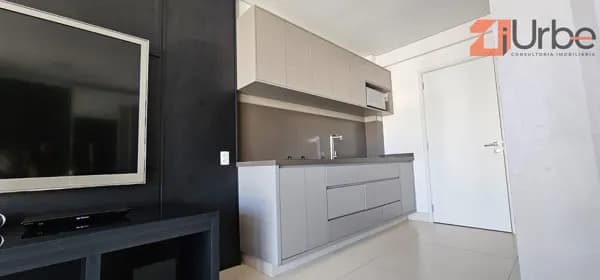 Apartamento à venda noItaim Bibi com 45m², 1 vaga próximo às avenidas Faria Lima e Juscelino Kubitschek
