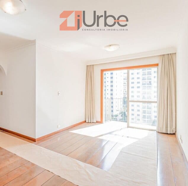 Apartamento à venda 79m², 1 vaga próximo à Avenida Sumaré em Perdizes