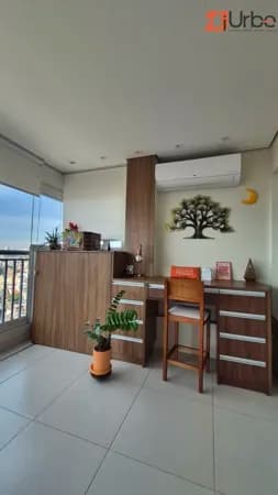 Apartamento à venda 110m², 3 suítes à 4 minutos do Parque da Aclimação