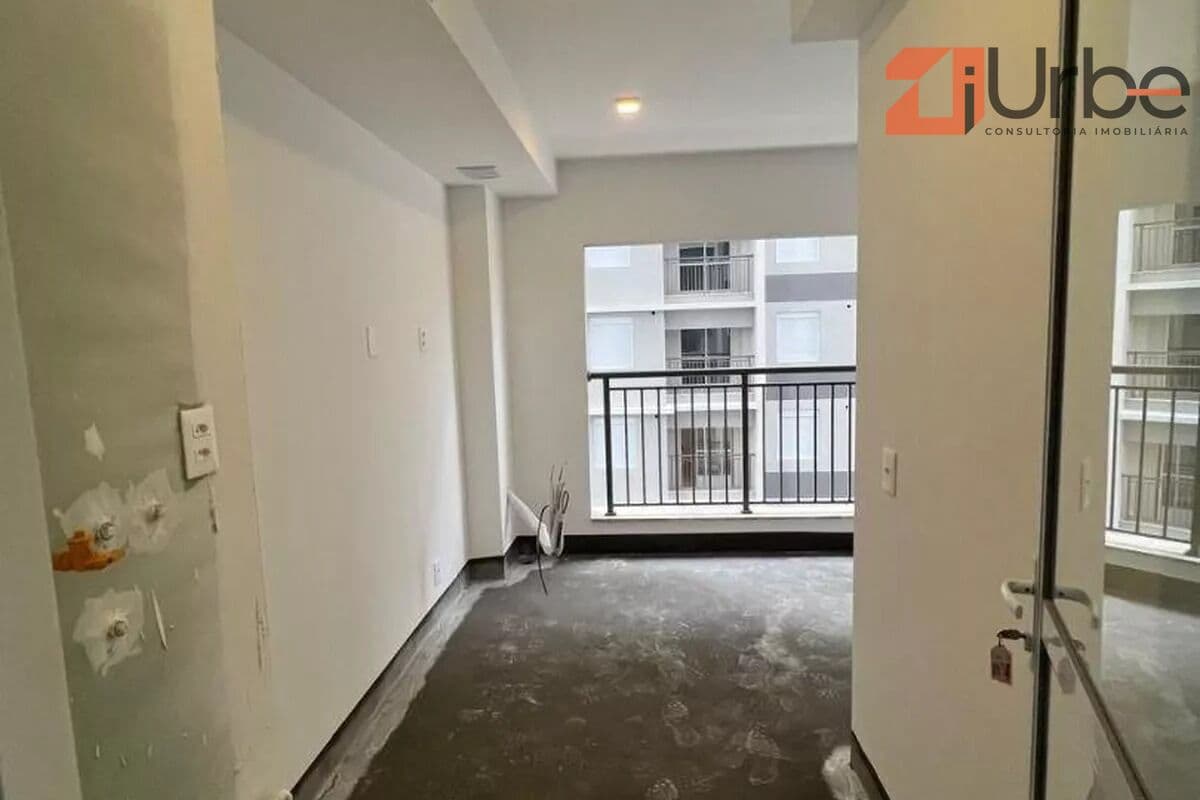 Apartamento à venda 71m², 1 vaga à 4 minutos a pé do Metrô Santos-Imigrantes