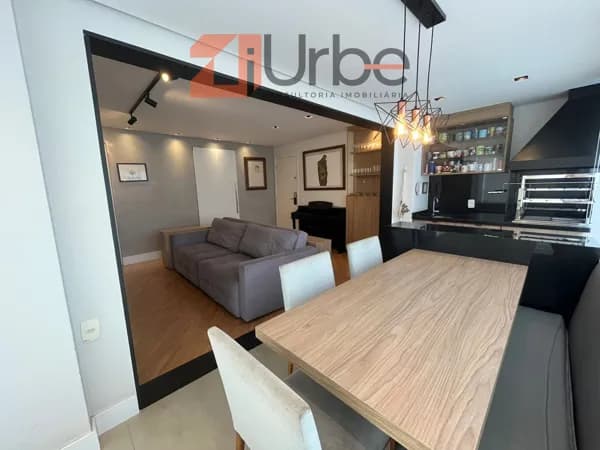 Apartamento à venda à poucos passos da Av. Sumaré com 88m², 2 vagas