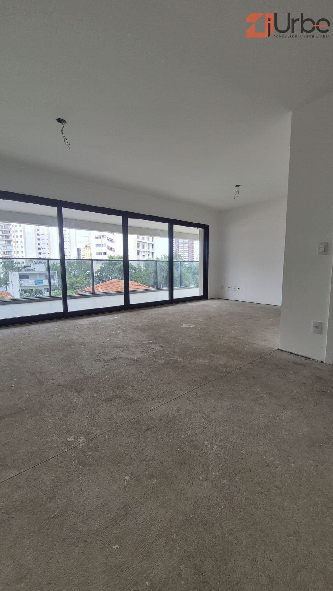 Apartamento 3 suítes pronto à venda,fácil acesso Av. Pompéia e Nossa Senhora da Lapa