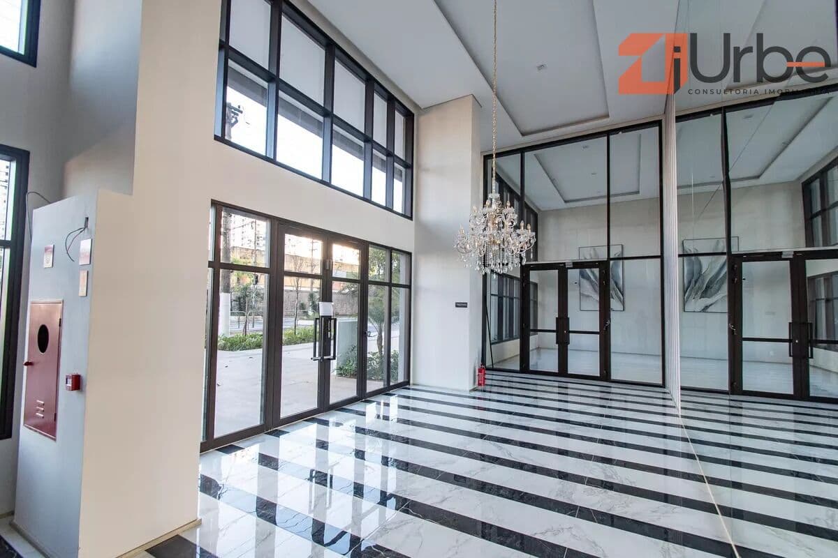 Cobertura Duplex à venda com 280m², 3 suítes próximo à Estação Sacomã
