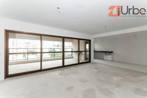 Apartamento Garden pronto para morar à venda 261m², 4 suítes, 3 vagas em Perdizes
