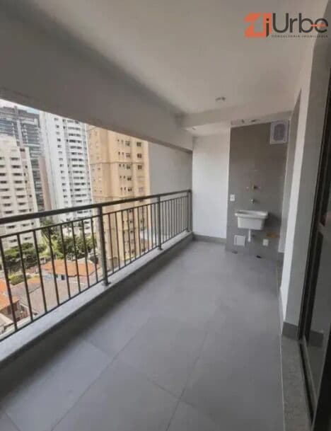 Apartamento pronto para morar 47m²,1 suíte à venda - 3 minutos do metrô Vila Mariana