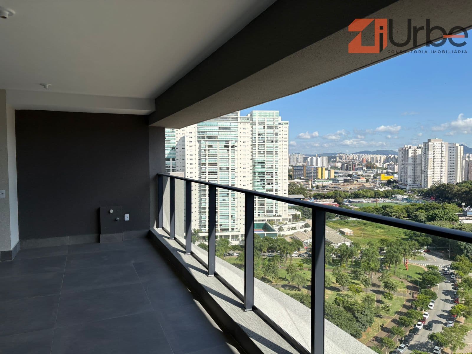 Apartamento pronto para morar com 165m², 2 vagas no bairro mais desejado de SP, o Jardim das Perdizes