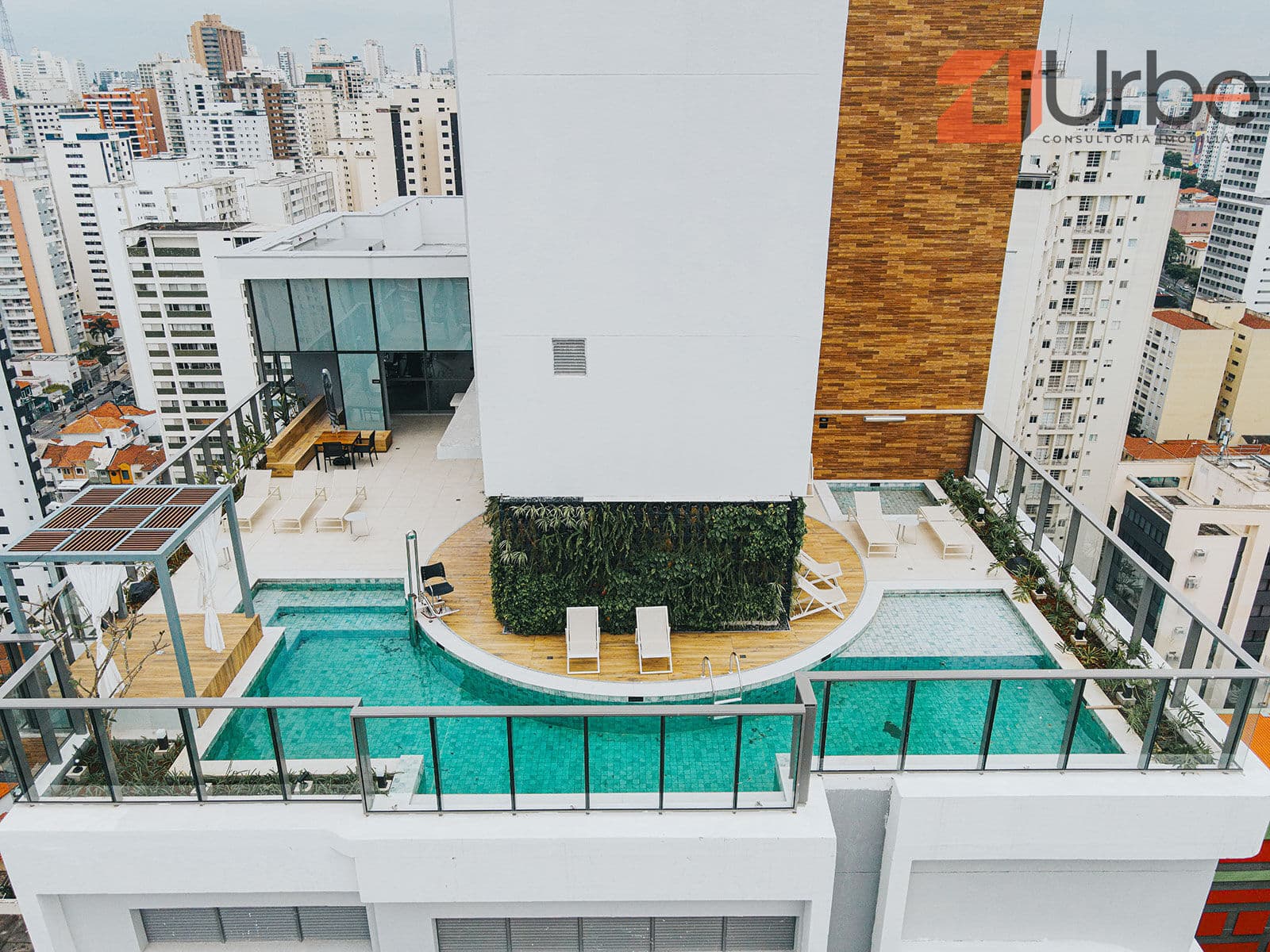 Apartamento pronto com 4 suítes à venda, 160m² à 400m da futura estação do metrô SESC POMPÉIA